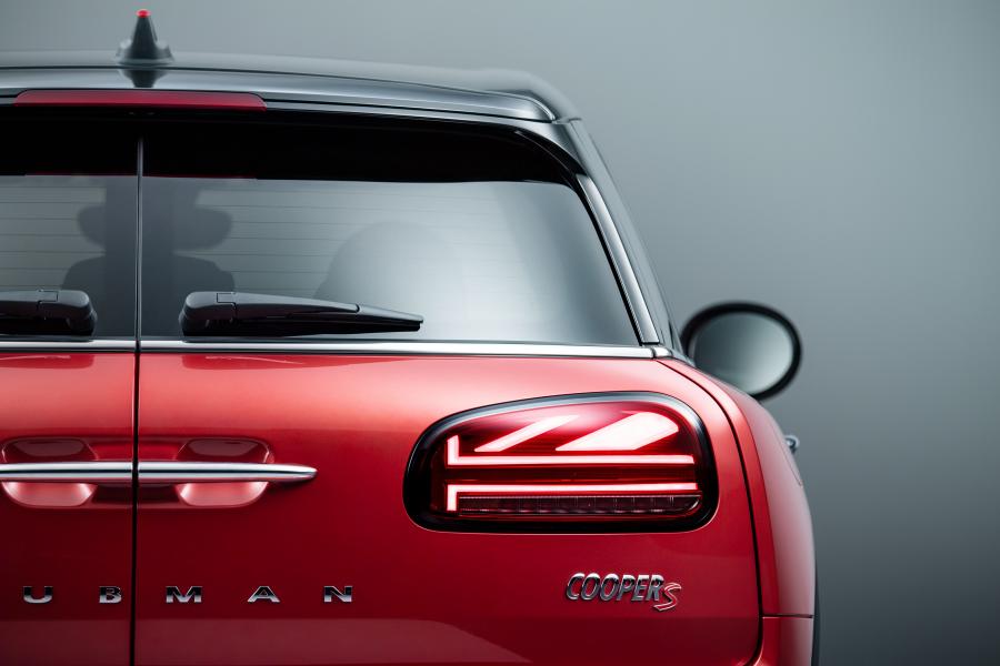 Детали экстерьера Mini Cooper S Clubman (F54) 2019 года  (WW) (фото 13 из 150)